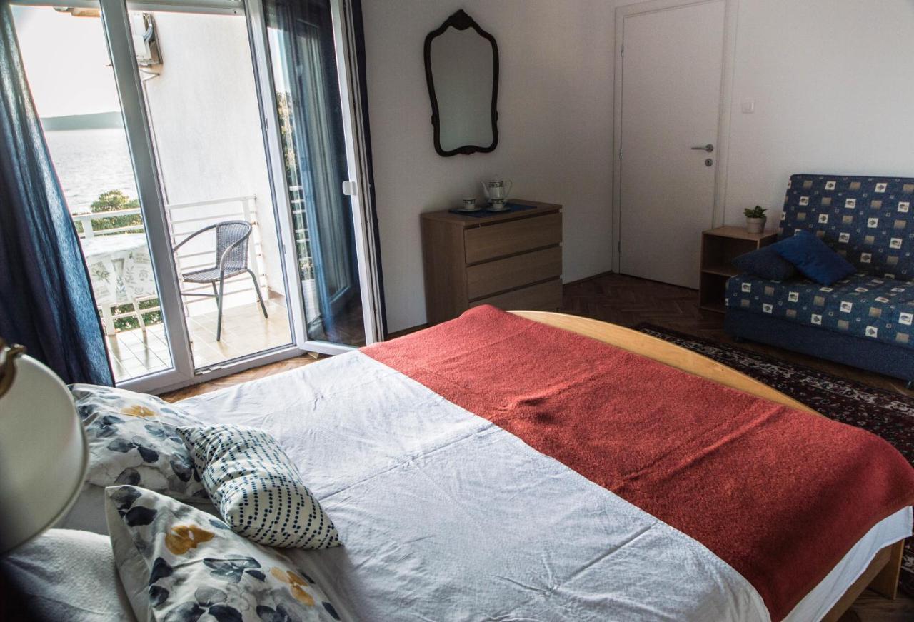 Lilianka Hotell Selce Exteriör bild